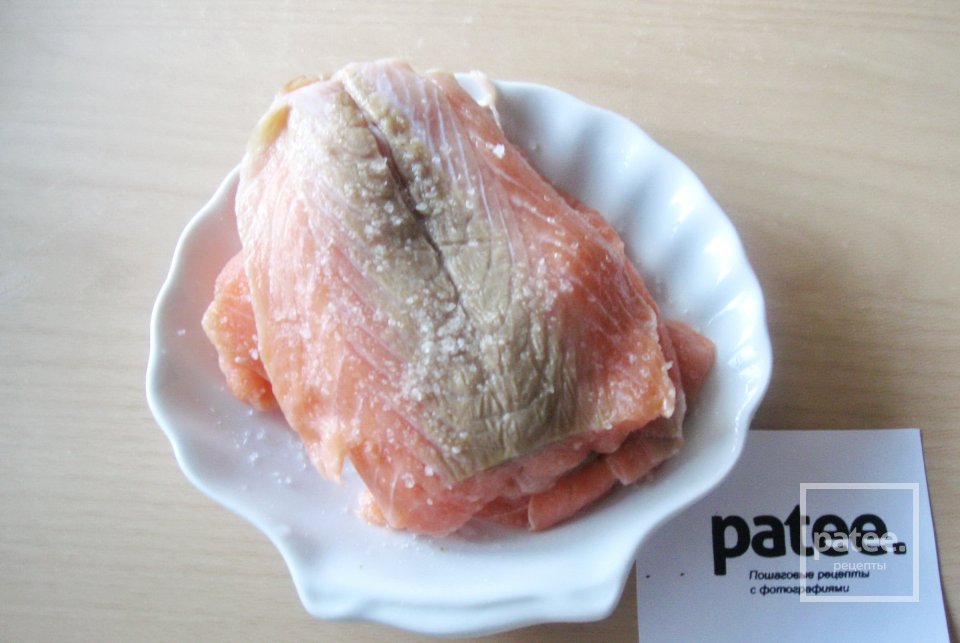 Филе лосося в картофельной стружке - Шаг 3