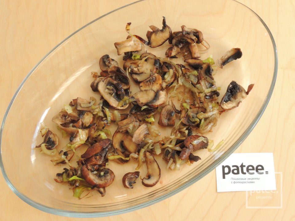 Куриное филе с шампиньонами под сыром - Шаг 7