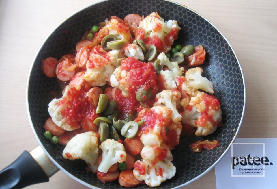 Цветная капуста с оливками и сосисками - Шаг 12