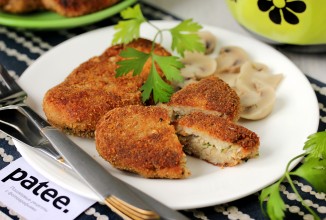 Котлеты из скумбрии с укропным маслом