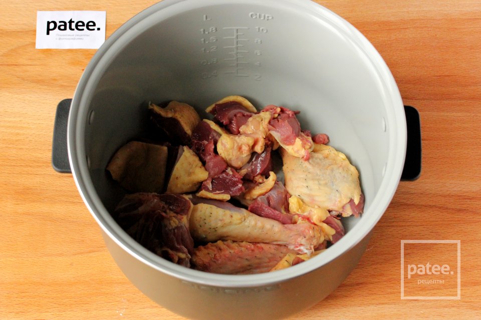 Утка с гречкой и луком-пореем в мультиварке - Шаг 4