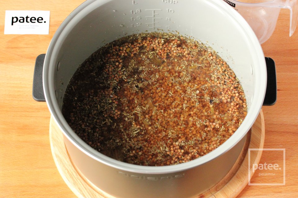 Утка с гречкой и луком-пореем в мультиварке - Шаг 8