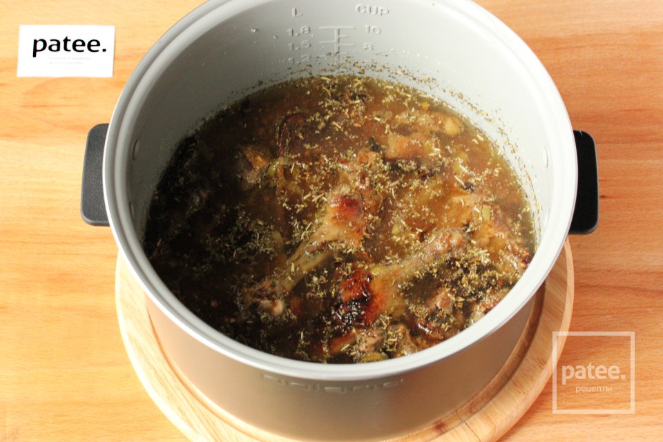 Утка с гречкой и луком-пореем в мультиварке - Шаг 9