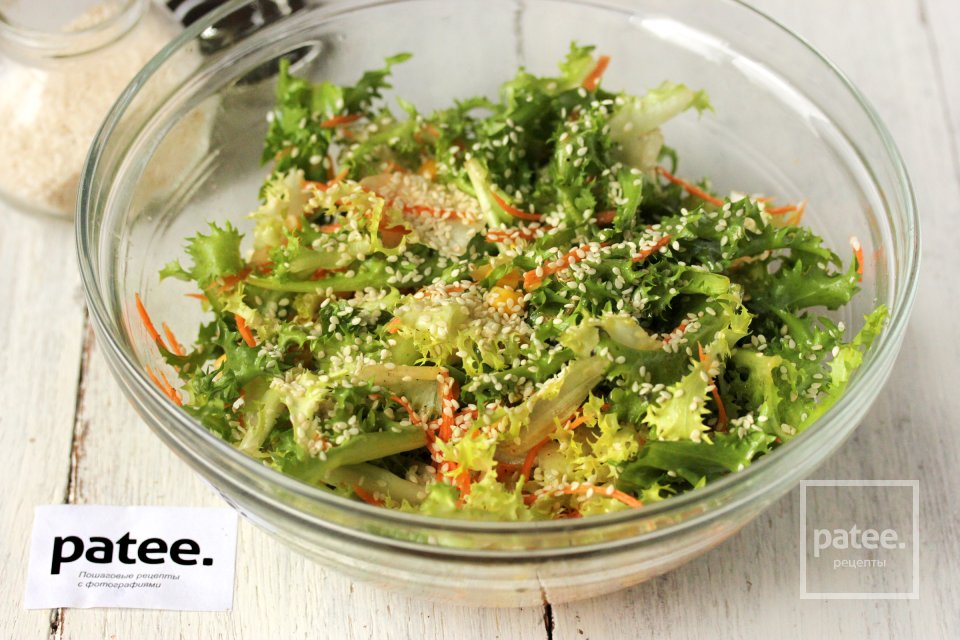 Салат с кукурузой, морковью и кунжутом - Шаг 6