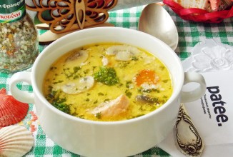 Сырный суп с семгой