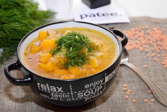 Суп из красной чечевицы с тыквой и курицей