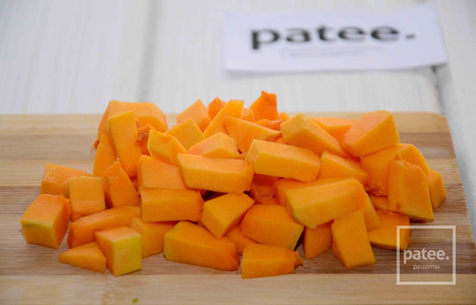 Суп из красной чечевицы с тыквой и курицей - Шаг 3