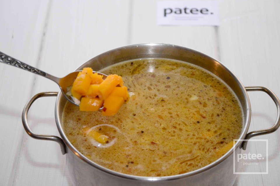 Суп из красной чечевицы с тыквой и курицей - Шаг 8