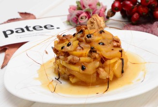 Фруктовый десерт с коньяком