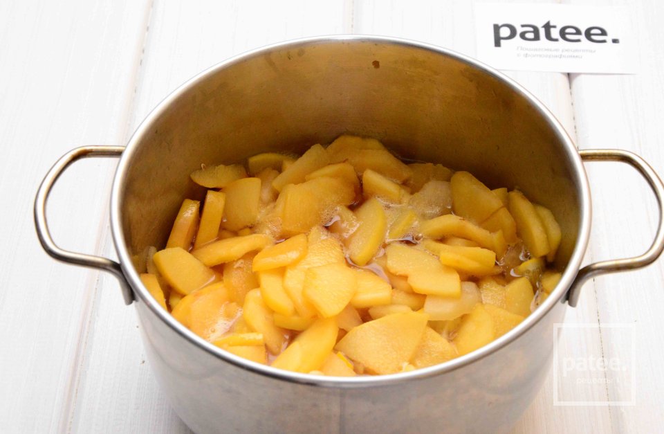 Фруктовый десерт с коньяком - Шаг 11