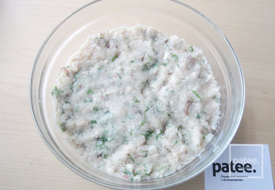 Котлеты из норвежского хека с грибами - Шаг 11