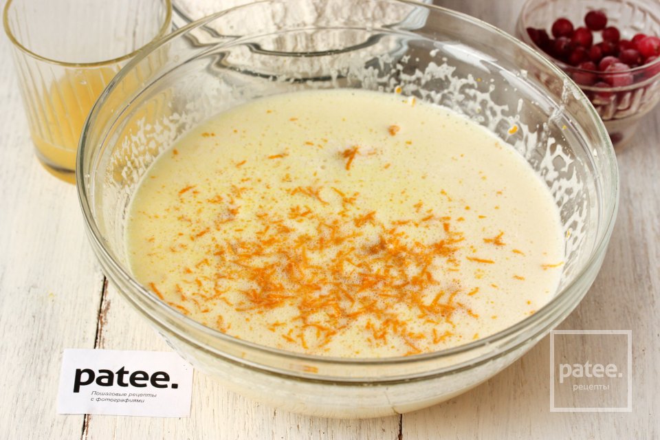 Апельсиновый пирог с клюквой и глазурью - Шаг 6