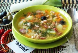 Суп с красной чечевицей и копченостями