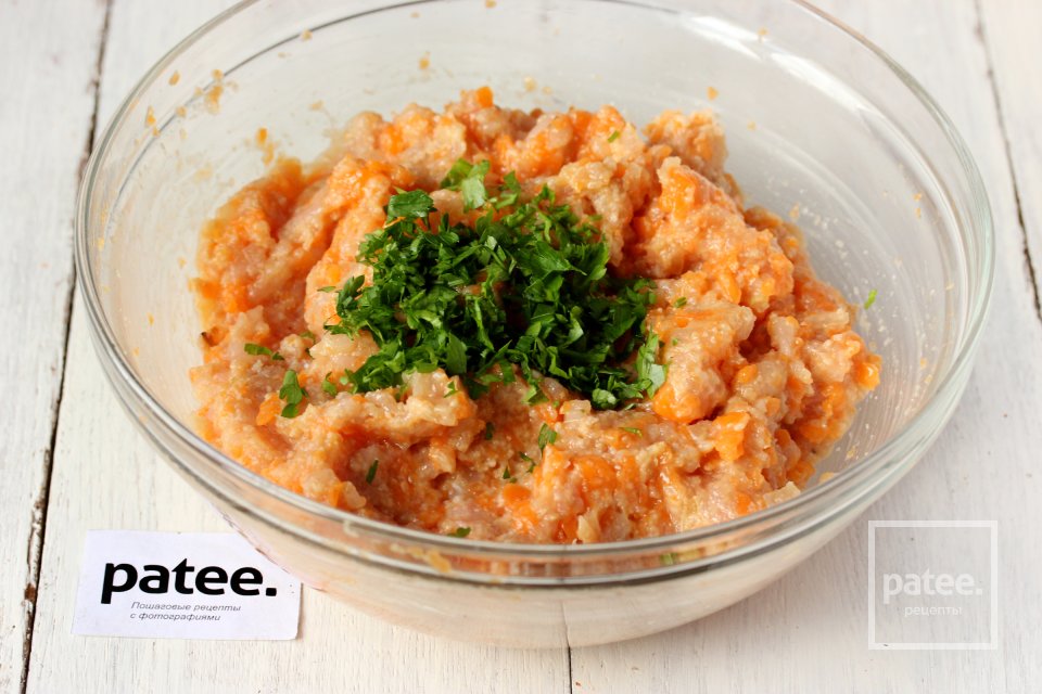 Курино-тыквенные котлеты на пару в мультиварке - Шаг 9