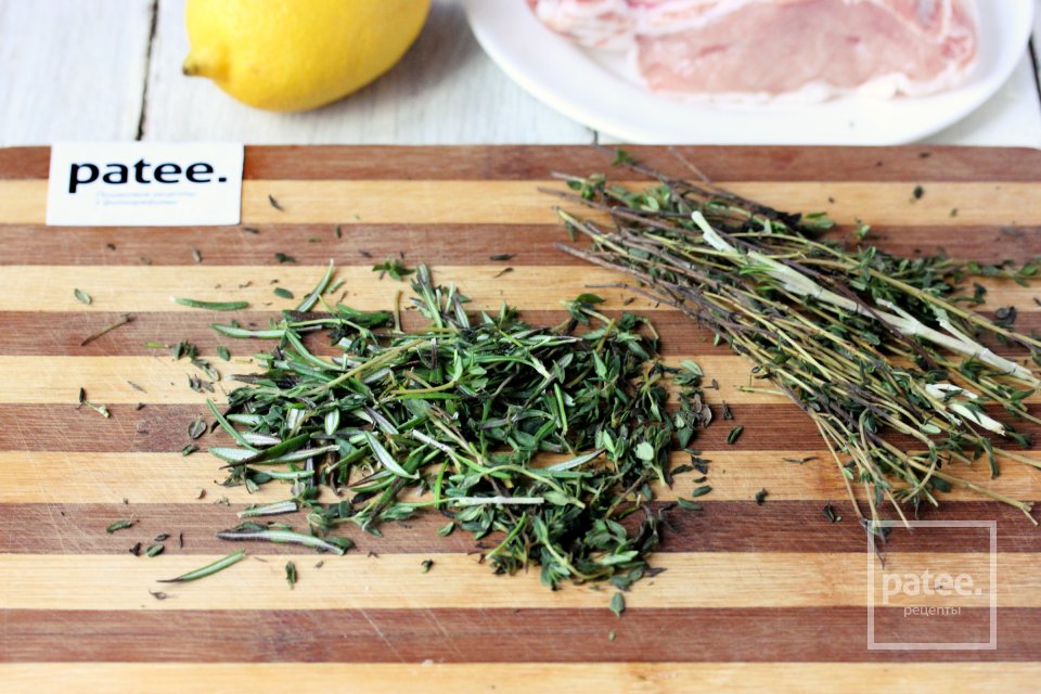 Запечённая свинина с корочкой из пряных трав и горчицы - Шаг 2