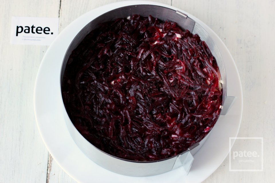 Салат Шуба с морской капустой и сыром - Шаг 11