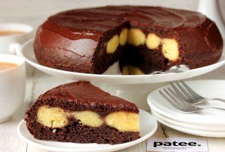 Шоколадный пирог с творожными шариками в мультиварке