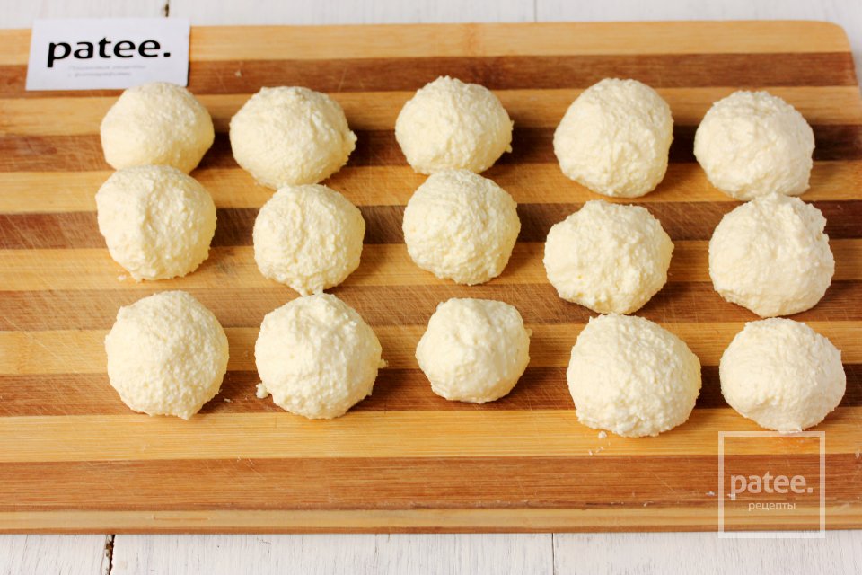 Шоколадный пирог с творожными шариками в мультиварке - Шаг 5