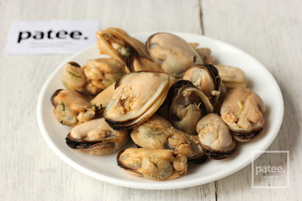 Салат из пекинской капусты с мидиями - Шаг 2