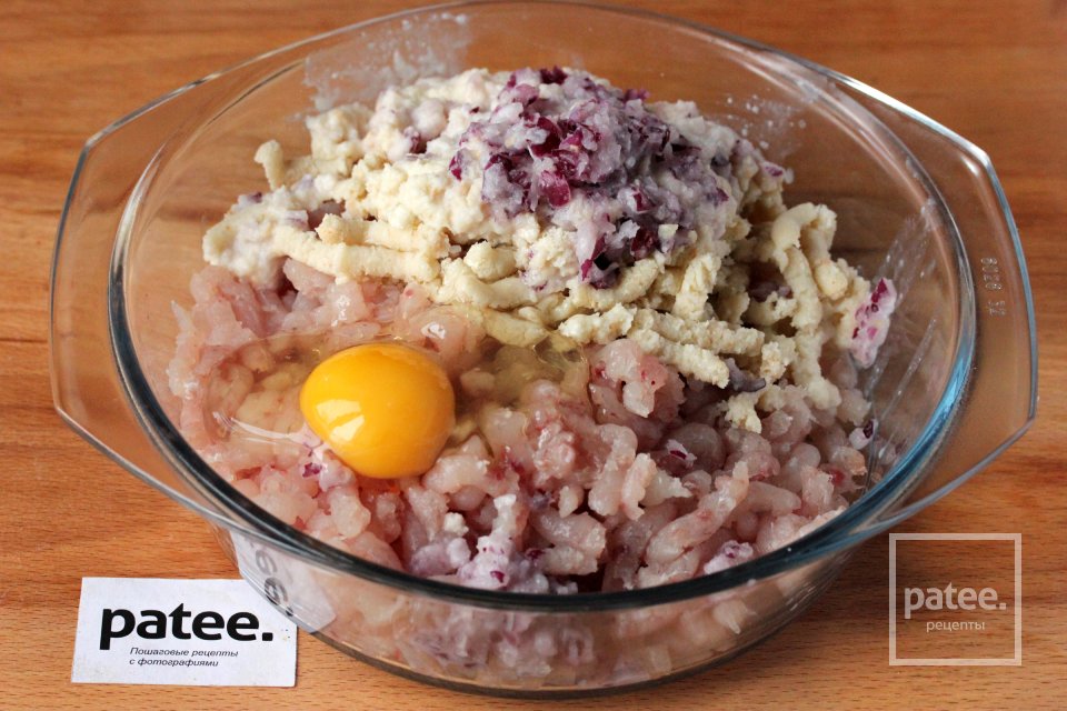 Биточки из щуки в томатном соусе - Шаг 4