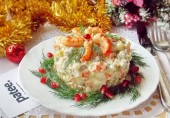 Салат Оливье с телятиной и раковыми шейками