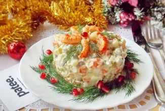 Салат Оливье с телятиной и раковыми шейками