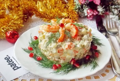 Рецепт Салат Оливье с телятиной и раковыми шейками