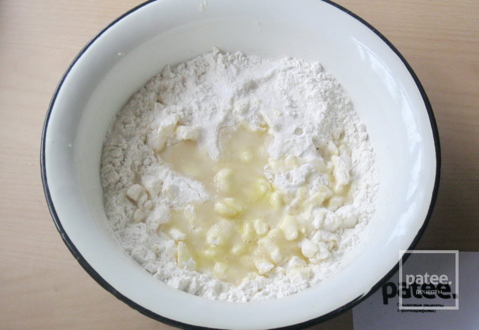 Миндальный торт с абрикосами - Шаг 5