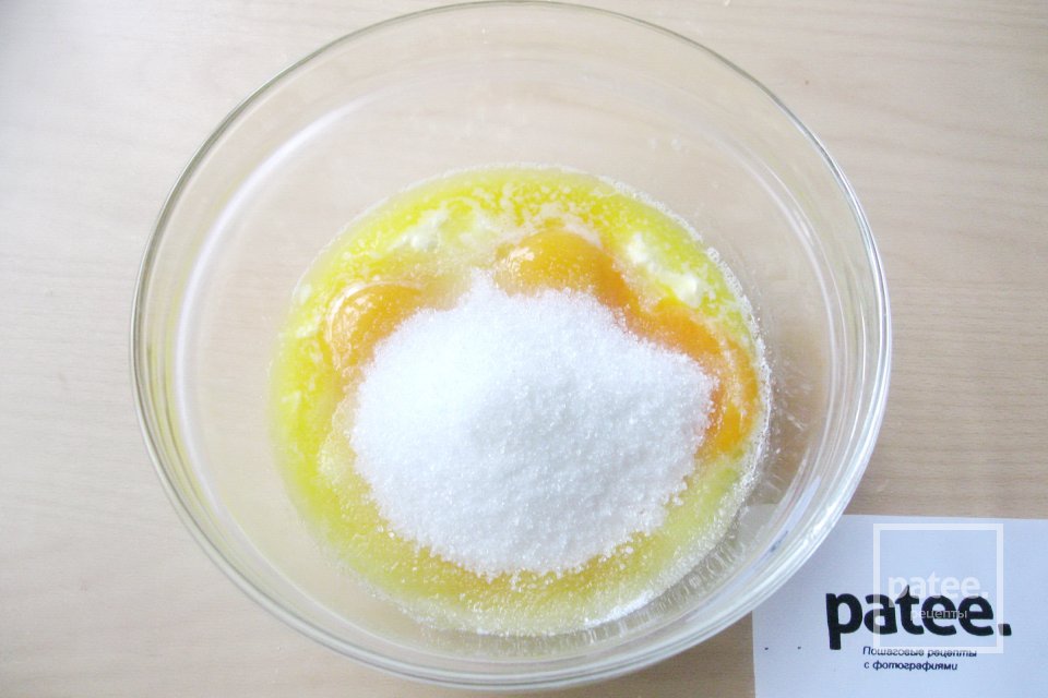 Миндальный торт с абрикосами - Шаг 10