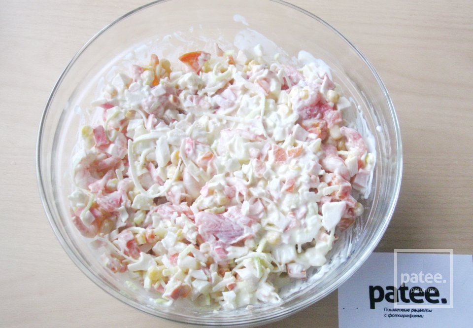 Салат с копченой форелью - Шаг 11