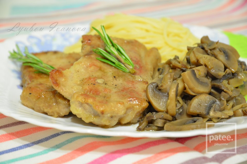 Свинина с грибами - Шаг 8