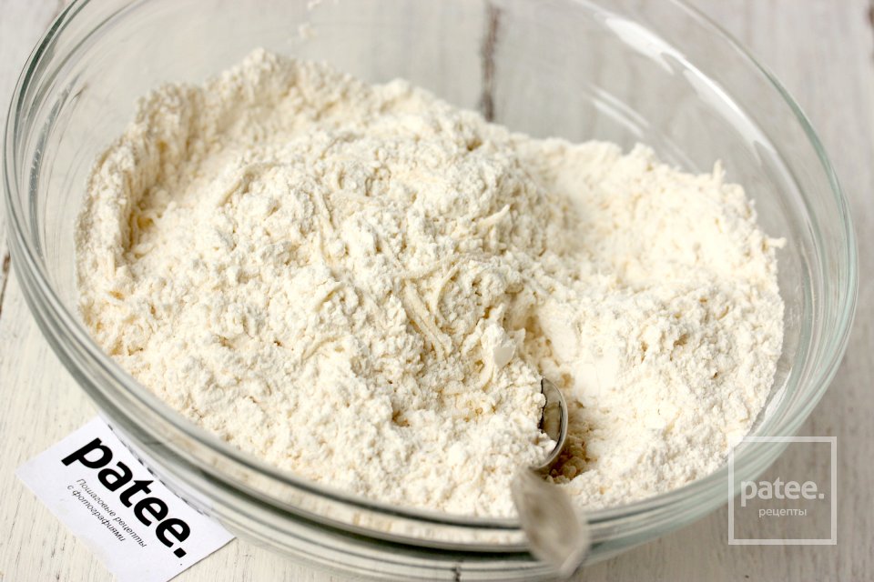 Сырные маффины с грибами - Шаг 7