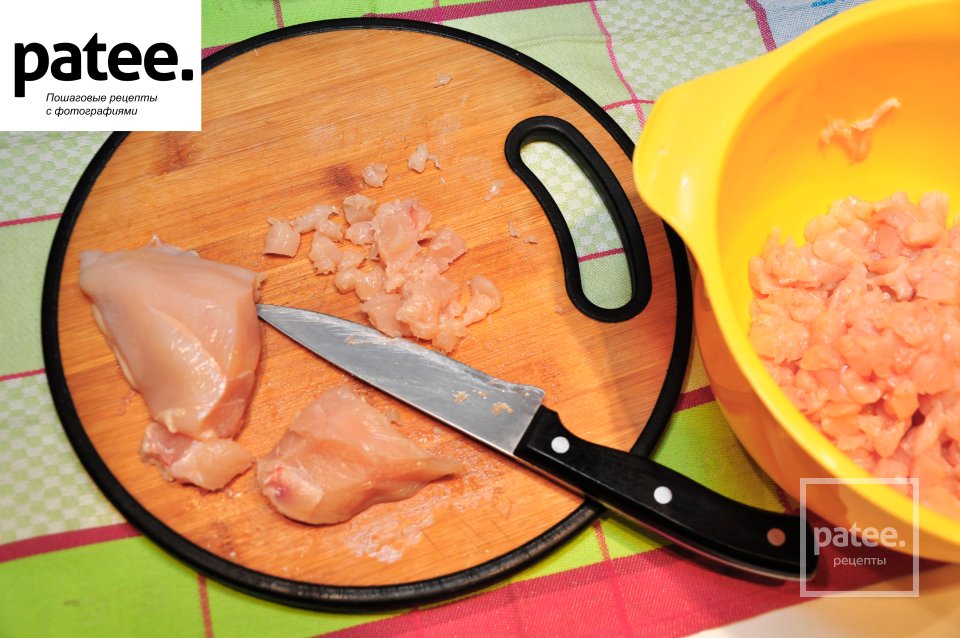 Рубленные куриные котлеты - Шаг 2