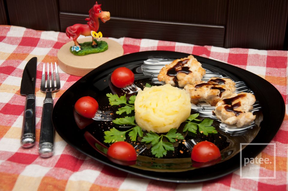 Рубленные куриные котлеты - Шаг 12