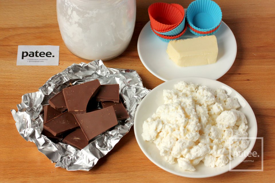Творожные сырки в шоколаде - Шаг 1