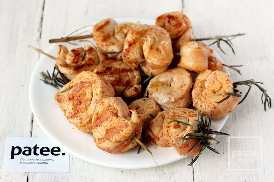Куриные шашлычки на шпажках из розмарина - Шаг 8