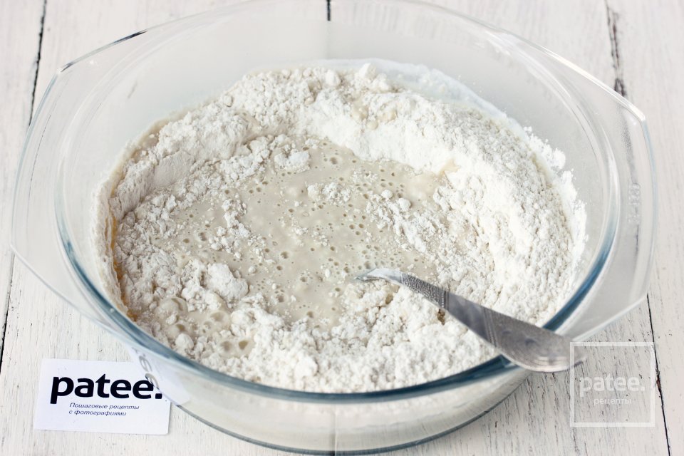 Жареные пирожки с квашеной капустой - Шаг 6