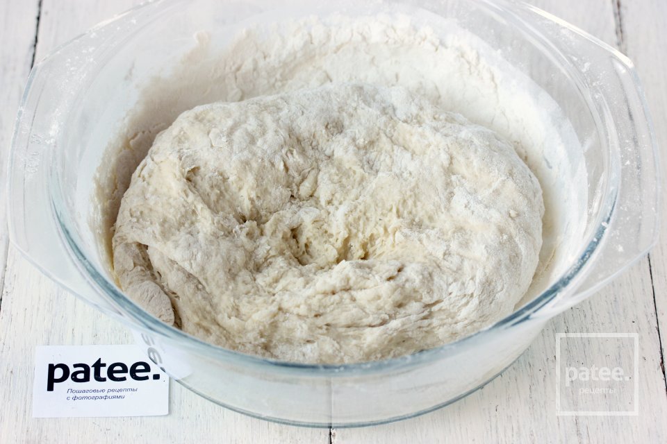 Жареные пирожки с квашеной капустой - Шаг 7