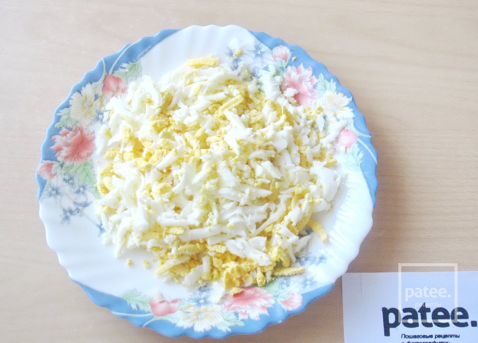 Салат с креветками Нежный - Шаг 3