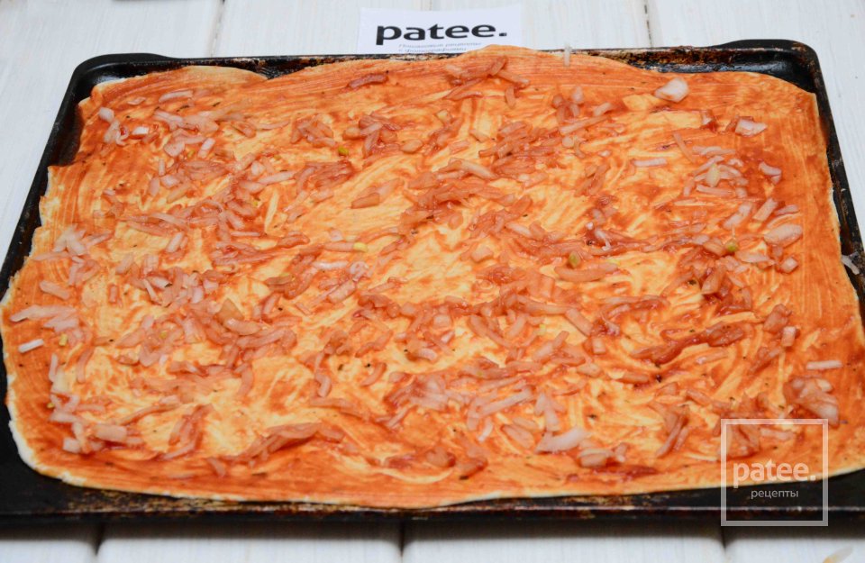 Пицца с салями и зеленью - Шаг 9