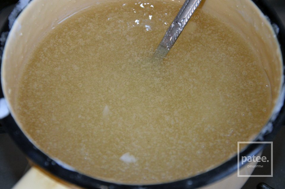 Рахат-лукум с фисташками и цукатами с сиропом из дюшеса - Шаг 3