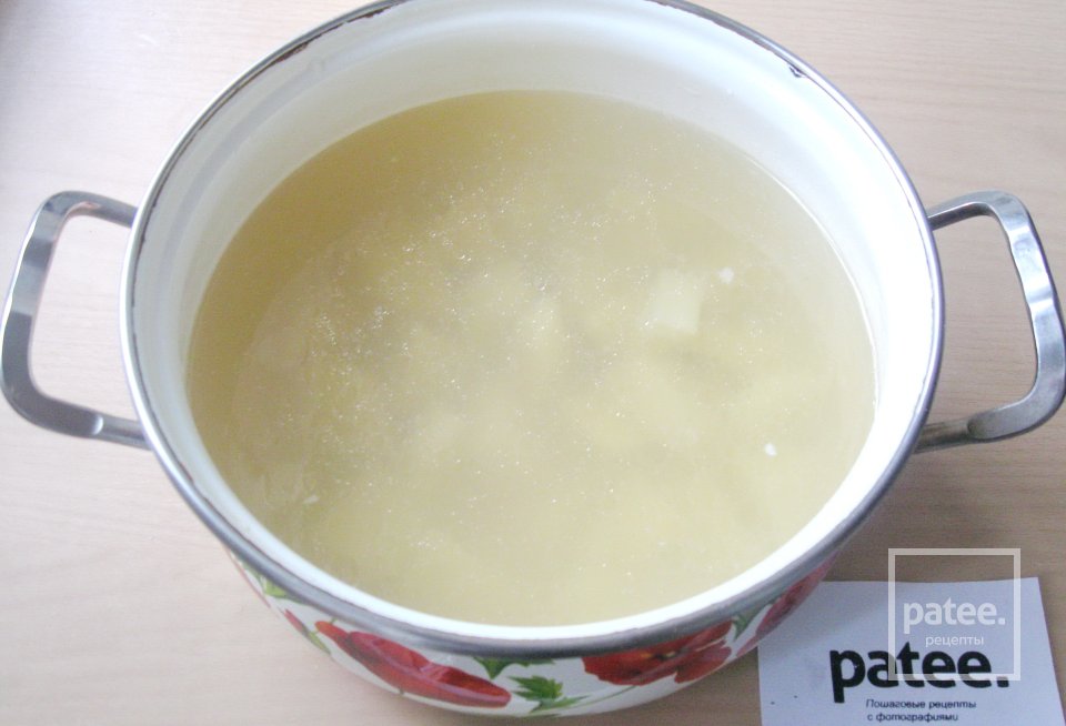 Суп с галушками и грибами - Шаг 3