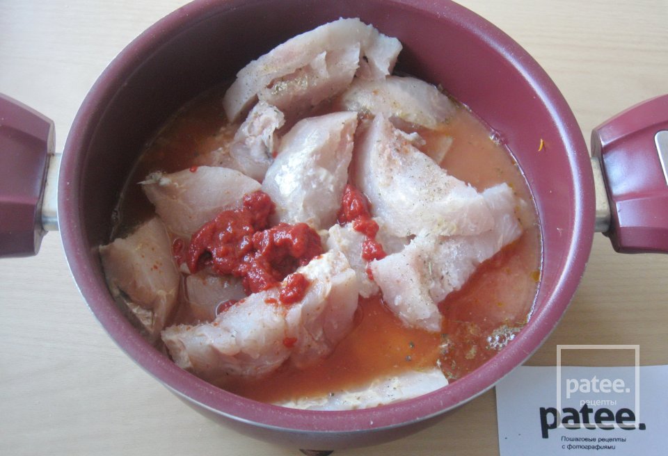 Филе хека в томатном соусе - Шаг 9