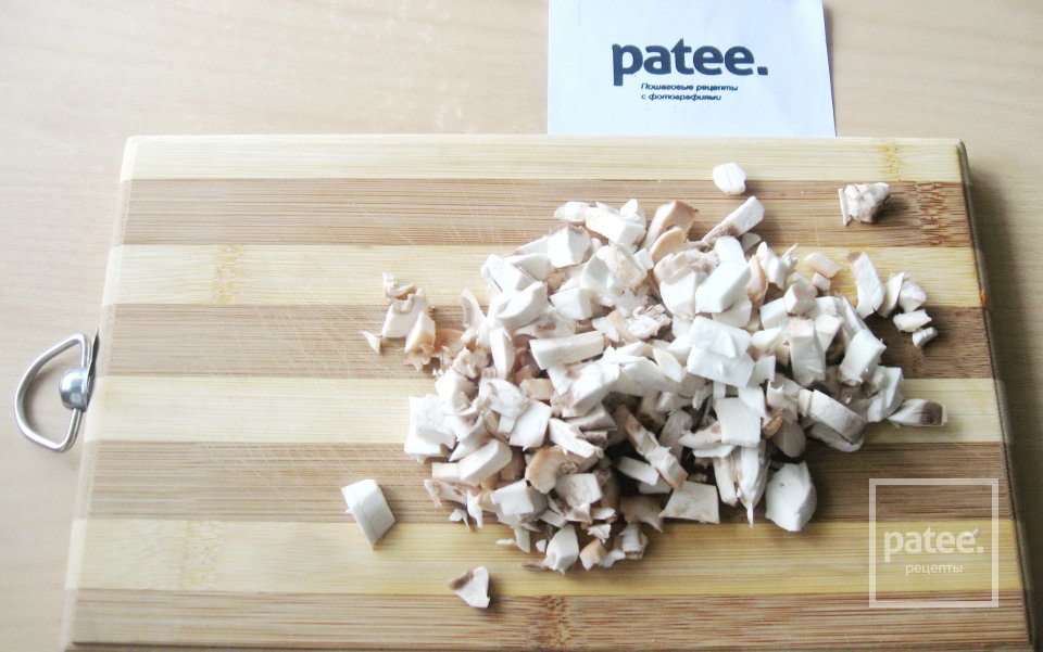 Котлеты из овсяных хлопьев с грибами - Шаг 3