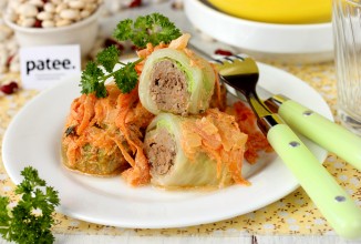 Голубцы с куриной печенью и фасолью