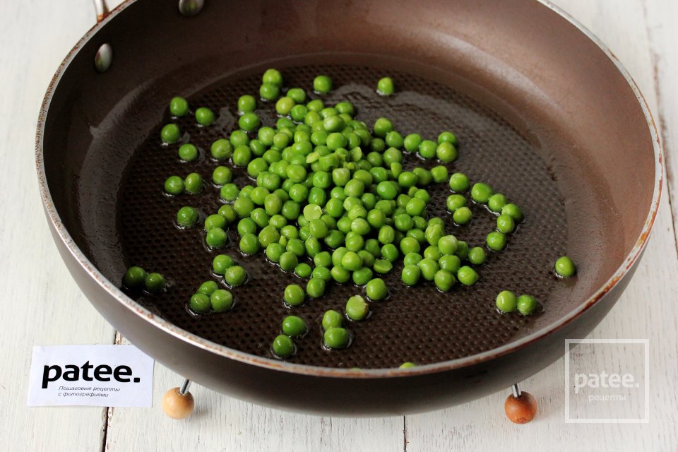 Паста с мидиями, горошком и сыром филадельфия - Шаг 3