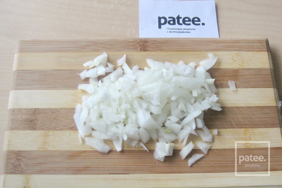 Куриная печень с грибами в сметане - Шаг 3