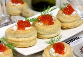 Волованы с красной икрой