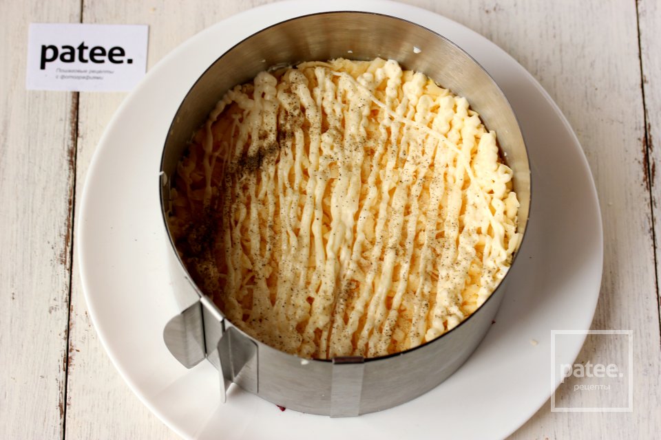 Салат со свёклой и ветчиной Каменный цветок - Шаг 9