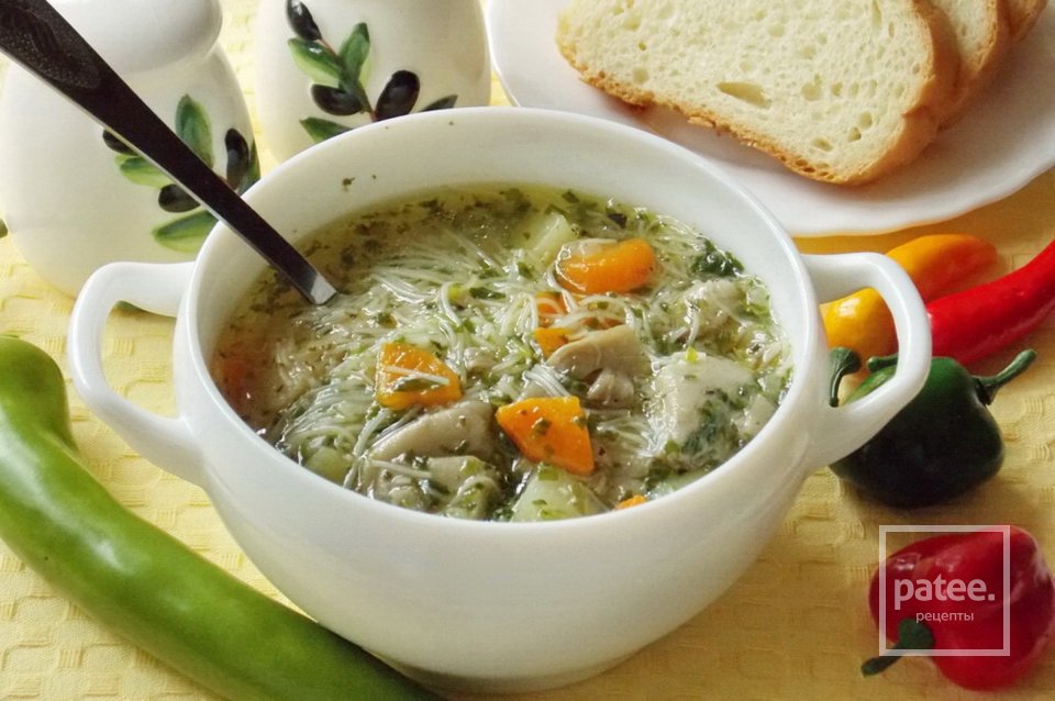 сырный суп с вешенками. суп с вешенками и плавленным сыром. суп с вешенками и плавленным сыром. грибной суп из вёшенок с плавленным сыром. суп с плавленным сыром и грибами.